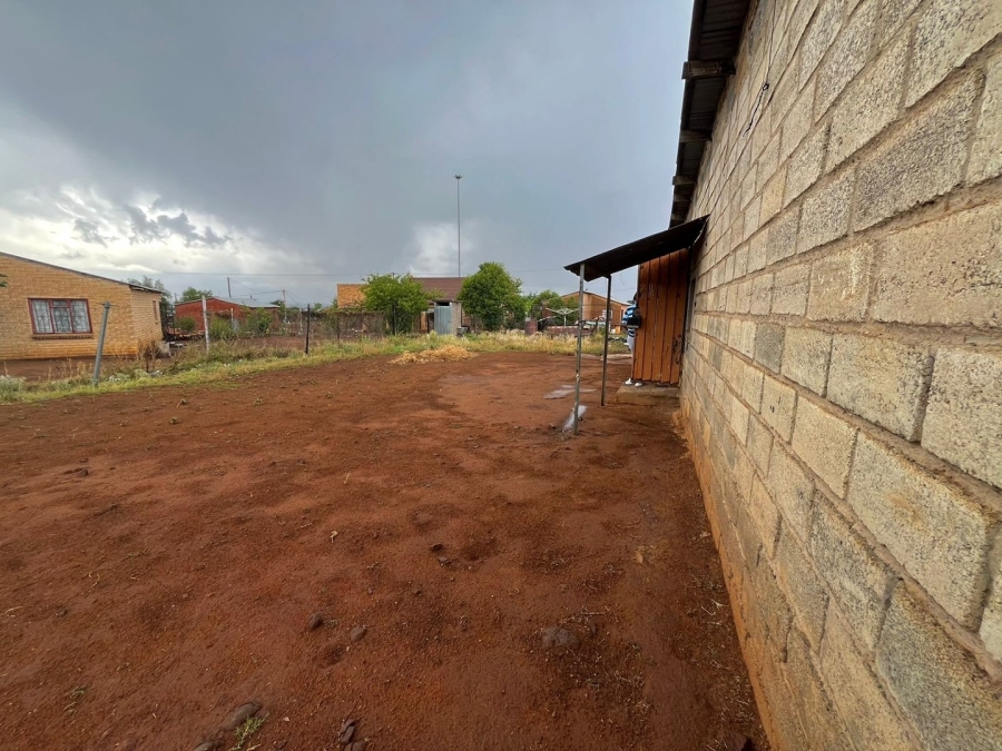 2 Bedroom Property for Sale in Bloemside 4 Free State